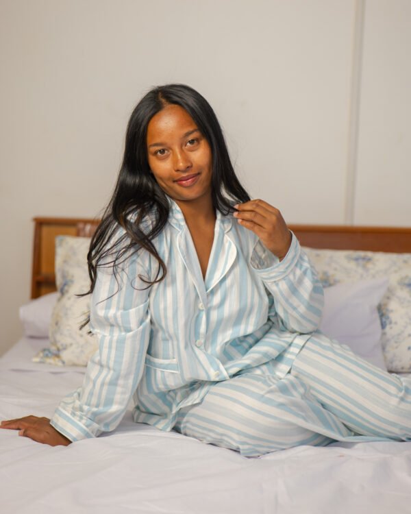 Slow Morning | Ensemble pyjama pantalon et chemisier manche longue – Image 2