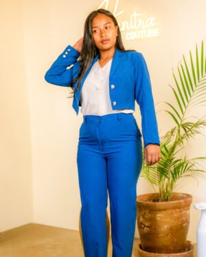 Ensemble veste crop et pantalon bleu roi